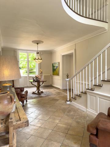 Beau manoir entre ville et campagne à vendre proche de Niort