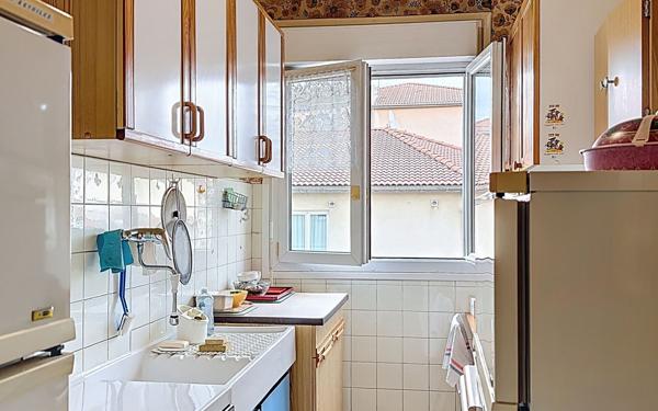 Appartement à vendre    2 pièces •  Nice