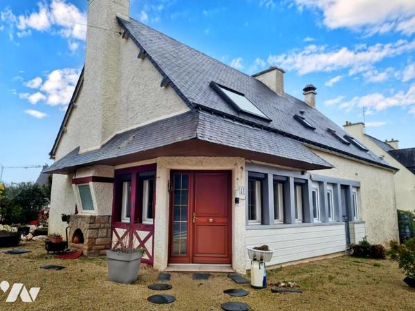 À Vendre à Réguiny Maison située à pied des commodités et services