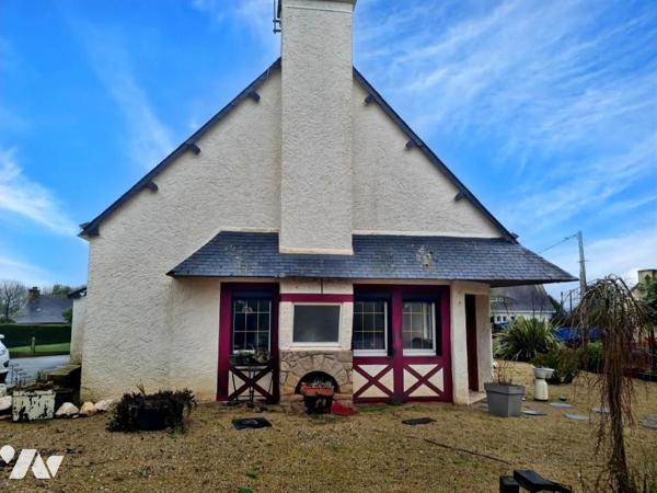 À Vendre à Réguiny Maison située à pied des commodités et services