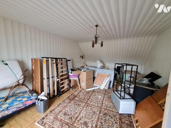 À Vendre à Réguiny Maison située à pied des commodités et services