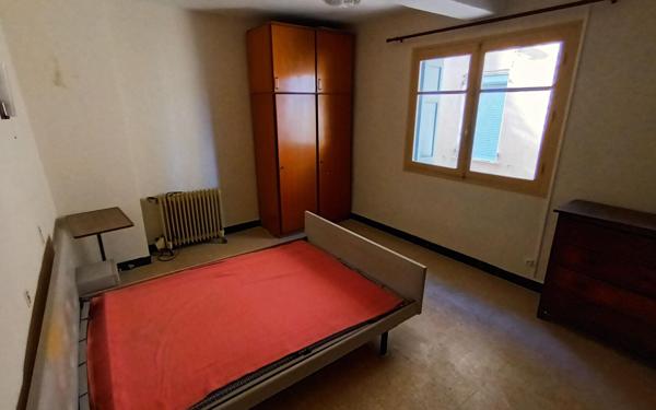 Maison à vendre    3 pièces •  Tautavel