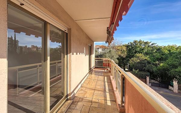 Appartement à vendre    3 pièces • 65,70 m2 Cannes