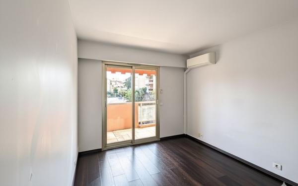 Appartement à vendre    3 pièces • 65,70 m2 Cannes
