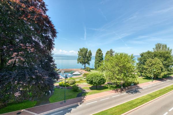 Vente Appartement de luxe Évian-les-Bains 6 Pièces 277 m²