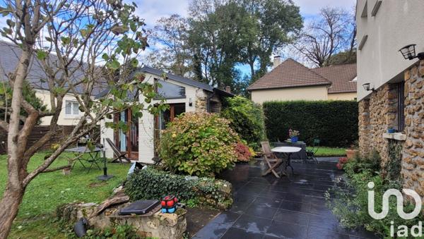 Maison 6 pièces de 160 m² à Lagny-sur-Marne (77400)