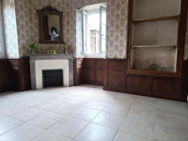 À vendre - Maison ancienne, 8 pièces située à Ogeu-les-Bains (64680)