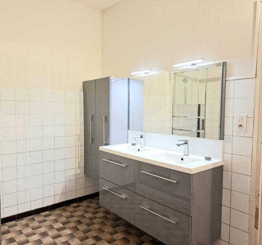 À vendre - Maison ancienne, 8 pièces située à Ogeu-les-Bains (64680)