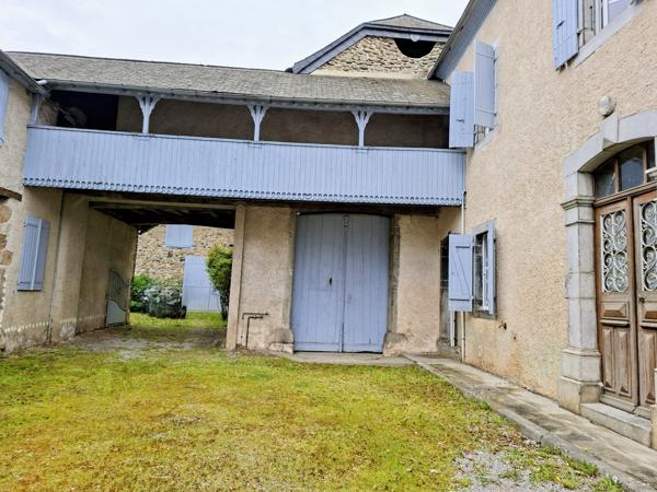 À vendre - Maison ancienne, 8 pièces située à Ogeu-les-Bains (64680)