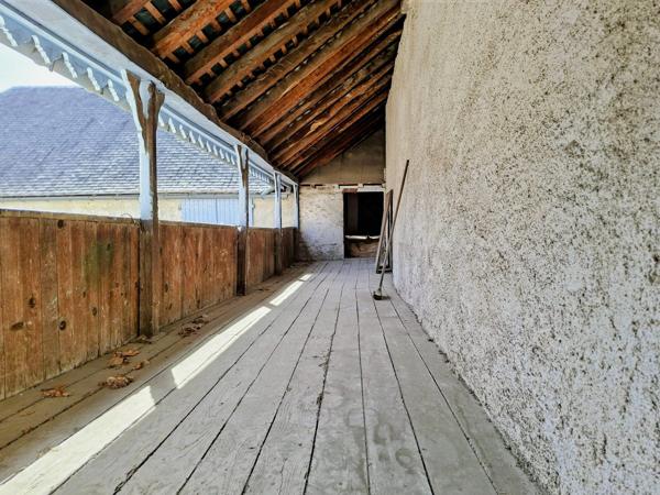 À vendre - Maison ancienne, 8 pièces située à Ogeu-les-Bains (64680)