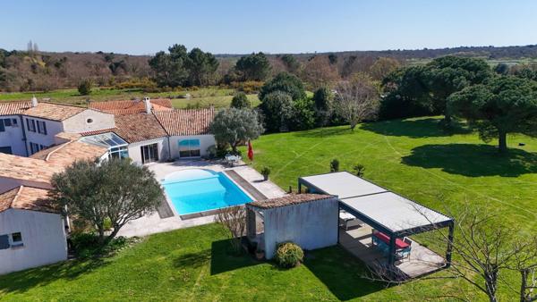 Vente Maison de luxe Dolus-d'Oléron 10 Pièces 360 m²
