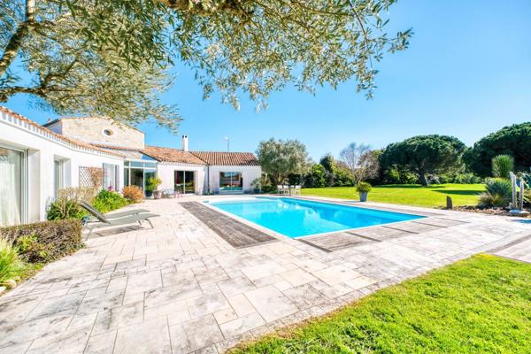 Vente Maison de luxe Dolus-d'Oléron 10 Pièces 360 m²