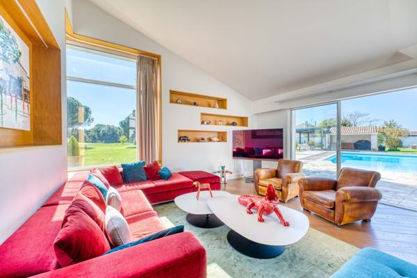 Vente Maison de luxe Dolus-d'Oléron 10 Pièces 360 m²