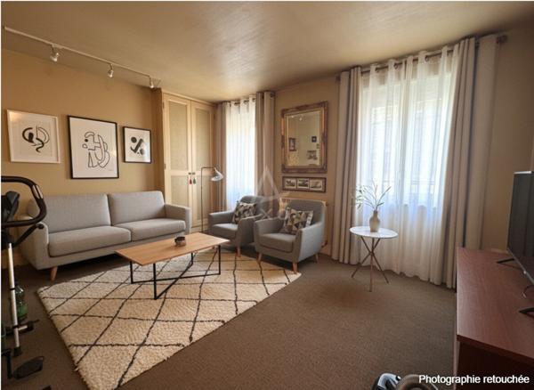 Rue du Faubourg Saint-Martin 2 pièces de 29 m²