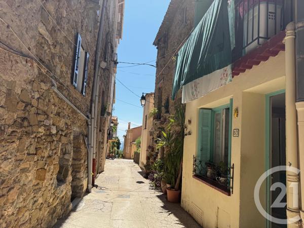 Appartement F1 à vendre  2 pièces - 48 m2 CASTELLAR - 06