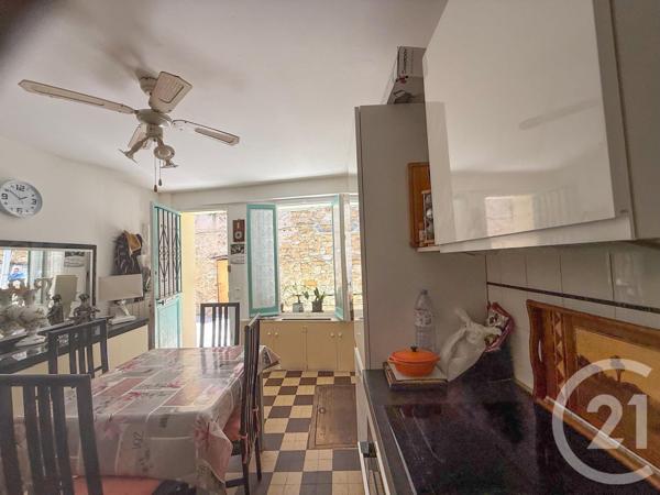 Appartement F1 à vendre  2 pièces - 48 m2 CASTELLAR - 06