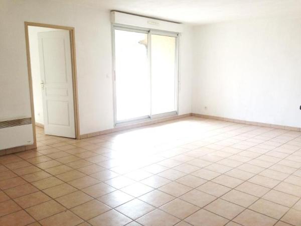 Appartement à louer 3 pièces 65.19m² Auterive (31190)