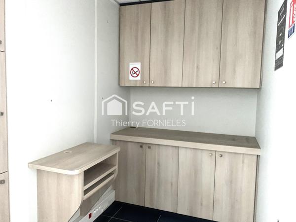 Local commercial ou professionnel de 140m2 - centre ville limoges - belle vitrine - PMR -