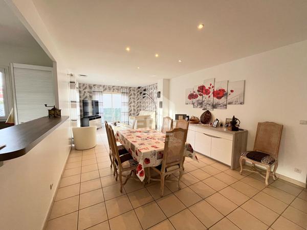 Maison 4 faces de plain pied à vendre à Saint-Laurent-de-la-Salanque