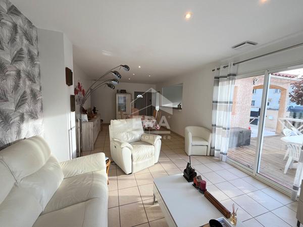 Maison 4 faces de plain pied à vendre à Saint-Laurent-de-la-Salanque