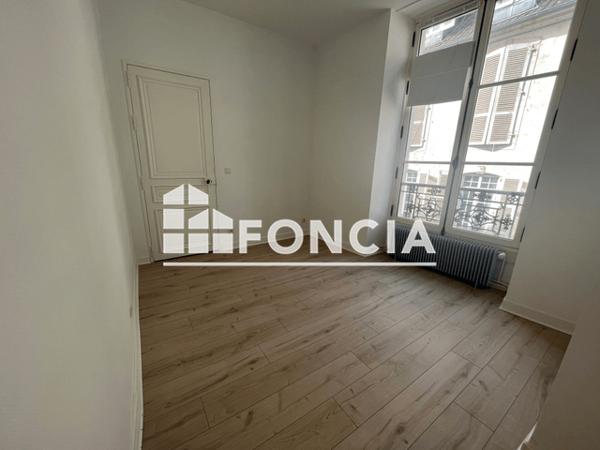 Location Appartement 6 pièces 151.24 m² - 8 RUE JEANNE D'ALBRET Pau 64000