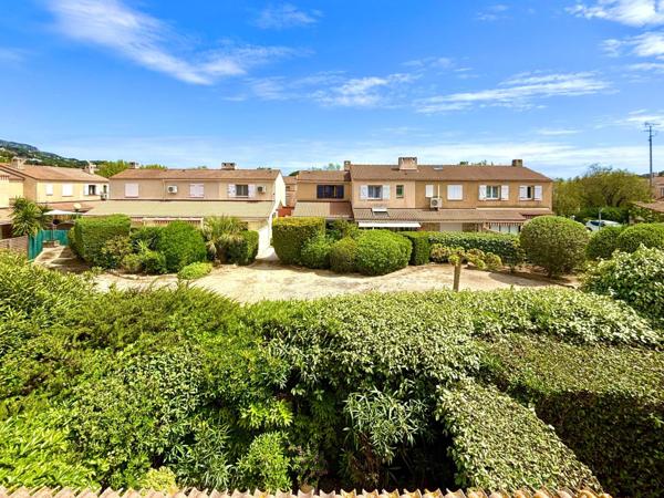 Maison T3 de 67m² avec terrasse - Le Lavandou