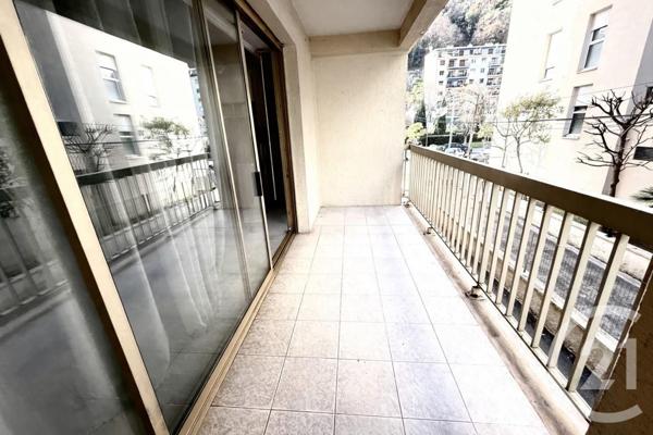 Appartement F2 à vendre  2 pièces - 54,80 m2 MENTON - 06