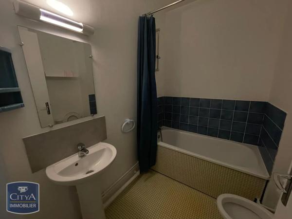 Appartement à louer 1 pièce 20.31m² Mont-Saint-Aignan (76130)