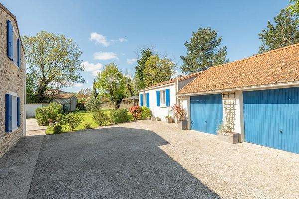 Maison à vendre    7 pièces •  Arvert