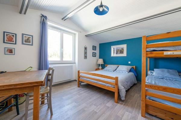 Maison à vendre    7 pièces •  Arvert