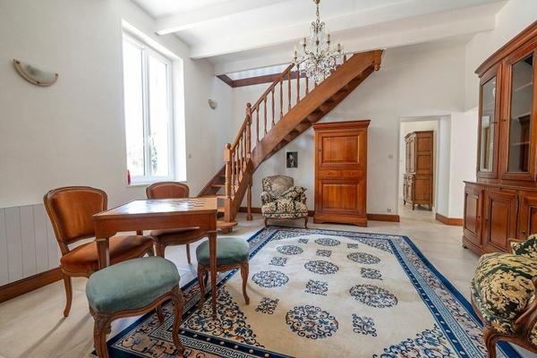 Maison à vendre    7 pièces •  Arvert