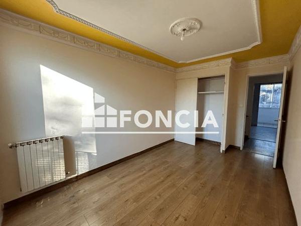 Location Appartement 4 pièces 68.8 m² - 63 RUE PAUL ARENES Nimes 30000