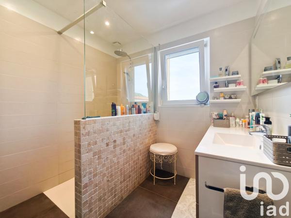 Maison à vendre 6 pièces 131 m² Bezannes