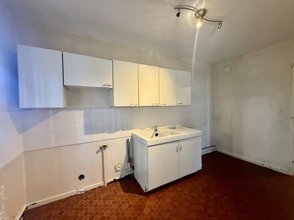 APPARTEMENT 67m2 BALCON GARAGE