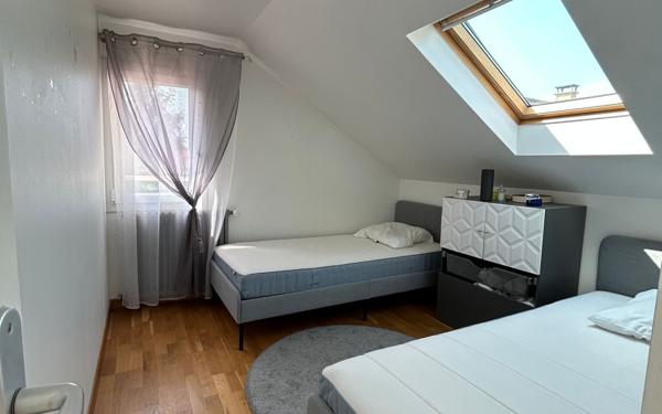 Maison à vendre    5 pièces •  Villemomble