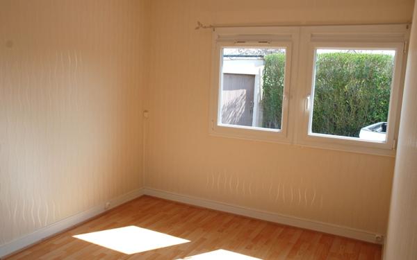 Maison à vendre    3 pièces • 70 m2 Saran