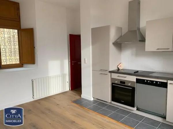 Appartement à louer 2 pièces 31.89m² Poitiers (86000)