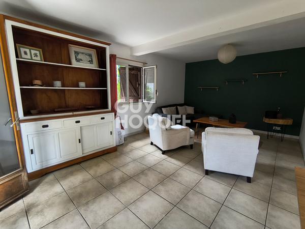 Maison meublée F6 de 104.35 m² 12 ème