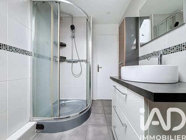 Appartement à vendre 3 pièces 76 m² Sainte-Geneviève-des-Bois