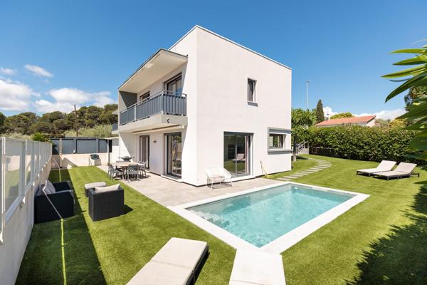 Villa contemporaine familiale 207 m² — Antibes Valbosquet