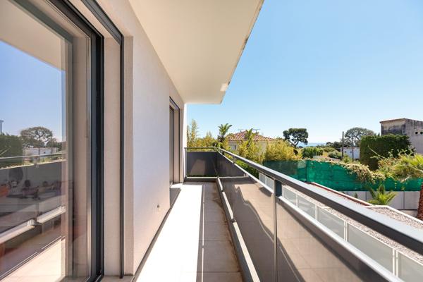 Villa contemporaine familiale 207 m² — Antibes Valbosquet