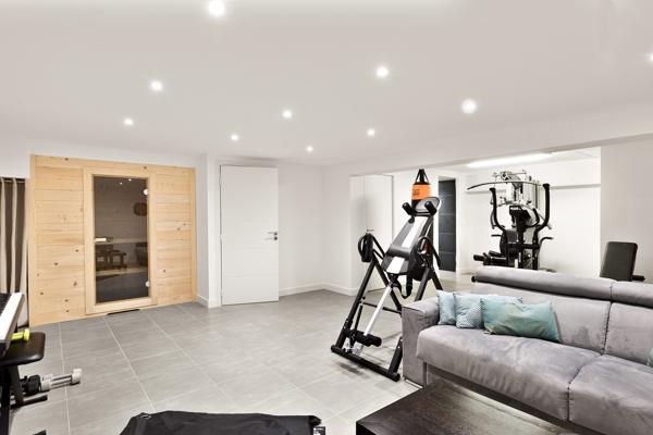 Villa contemporaine familiale 207 m² — Antibes Valbosquet