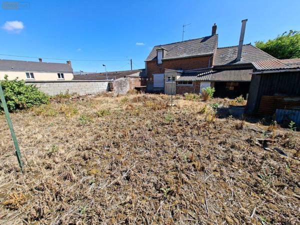 Maison à restaurer à vendre à Sains-Richaumont dans l'Aisne (02120), ref : 02014/869