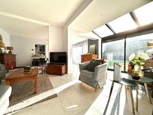 Maison Acheres 5 pièce(s) 127 m2 €484 500 ** - Référence 9214