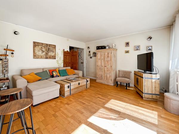 Appartement 4 pièces à Palaiseau - Balcon exposé sud - proximité des transports et commerces