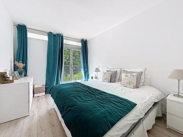 BEL APPARTEMENT SECTEUR MACAMPAGNE