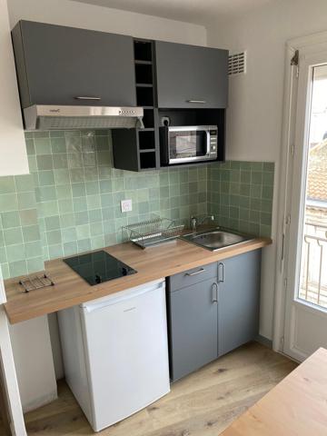 BORDEAUX NANSOUTY - T1 Meublé Parfait état de 24m2