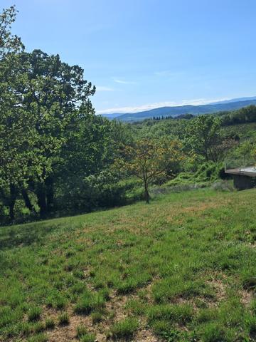 Maison Cévenole sur magnifique terrain de 27 672m2, avec piscine