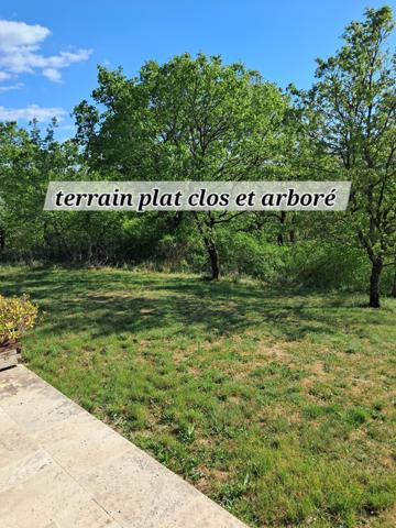Maison Cévenole sur magnifique terrain de 27 672m2, avec piscine