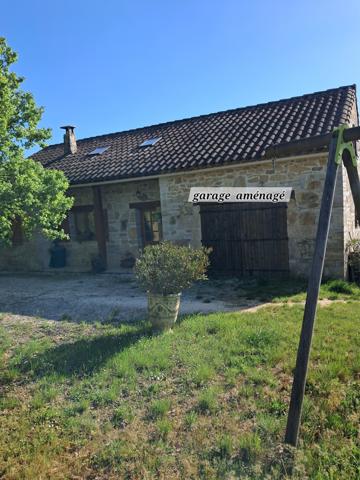Maison Cévenole sur magnifique terrain de 27 672m2, avec piscine